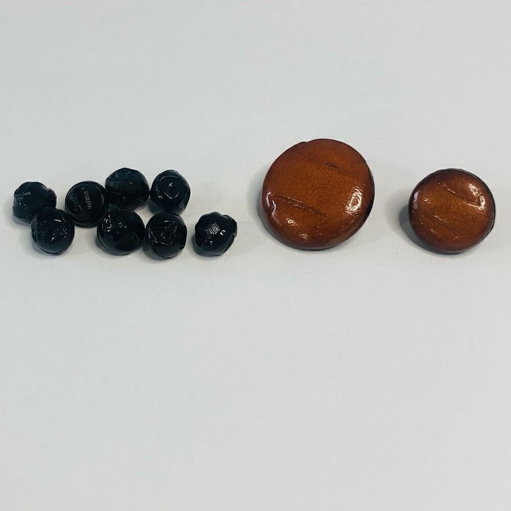 vintage lot of 8 black glass‎ round buttons + 2 hemisphere leather buttons